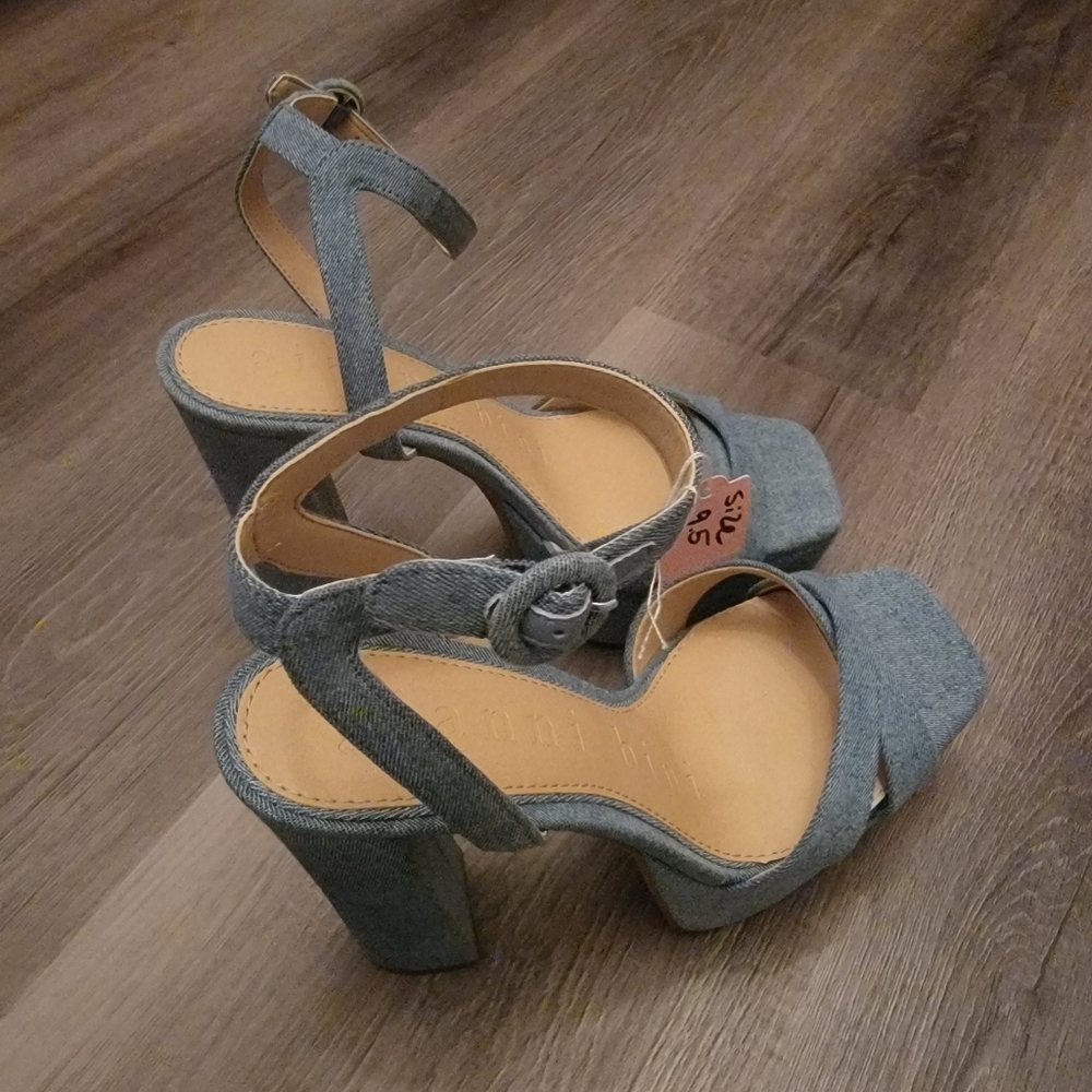 Gianni Bini Hartliye Denim Knot Ankle Strap Platform Sandals Size 9.5 - Picture 11 of 11